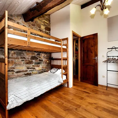 Holiday home Forest-edge Stay, Burtonville, Cleaning Included *